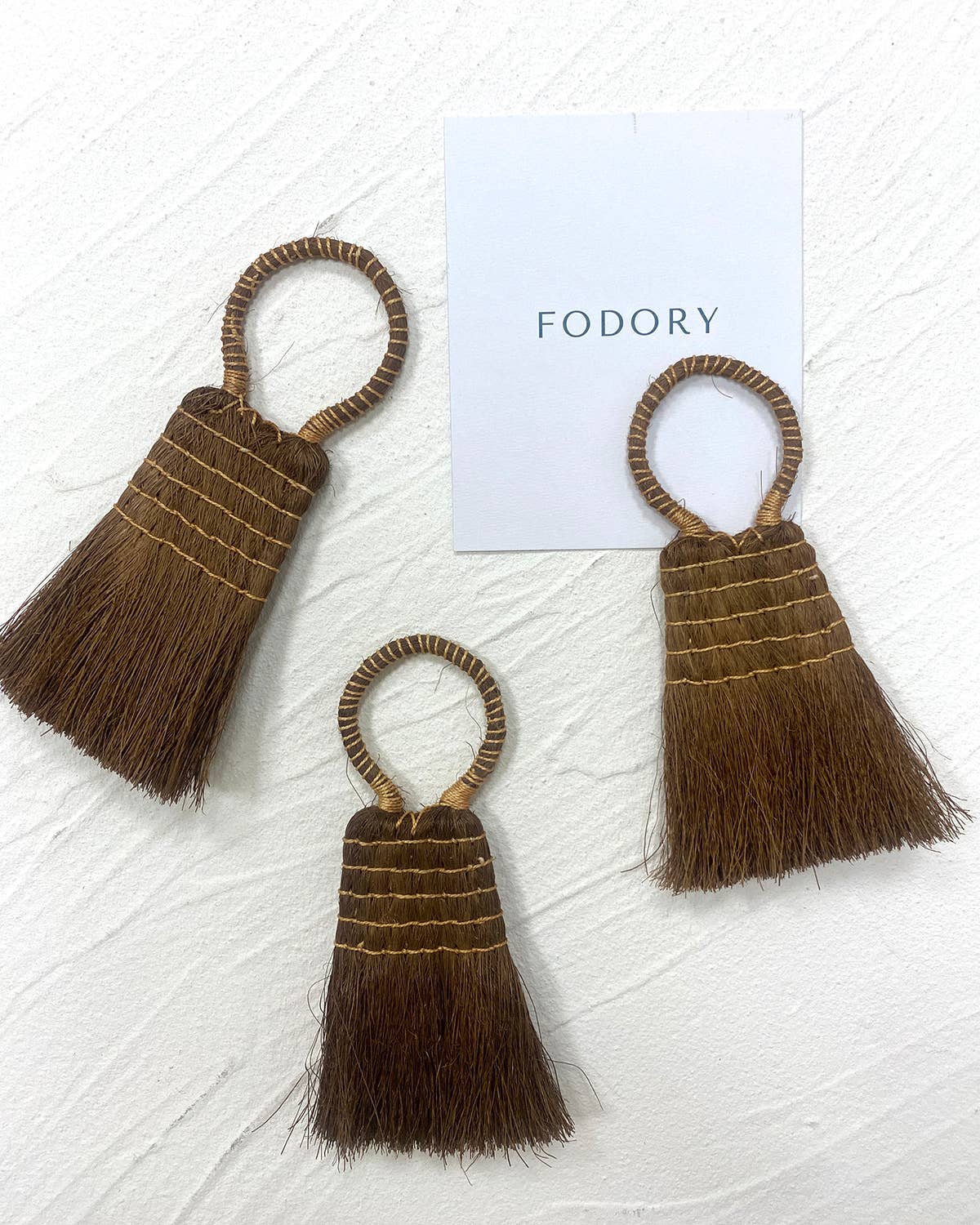 Palm Fiber Brush with Handle