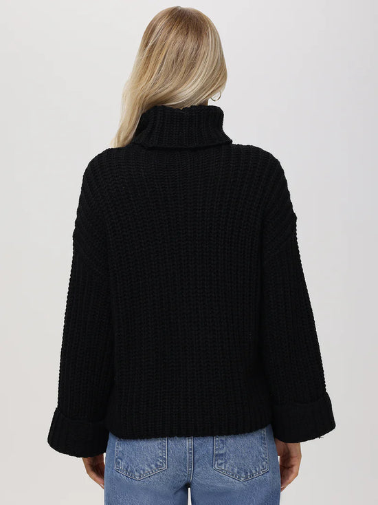 Vida Turtleneck Sweater - Black