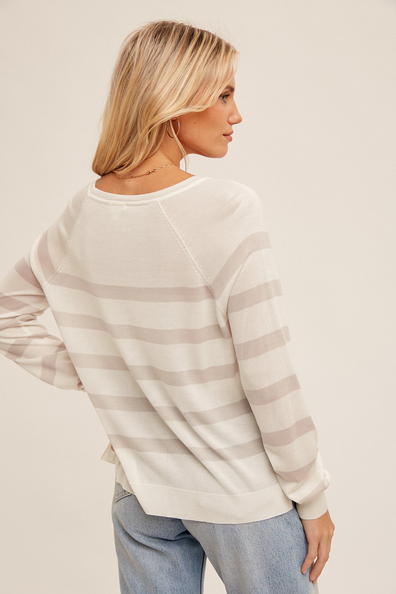 Raglan Sleeve Striped Pullover Sweater - White/Taupe