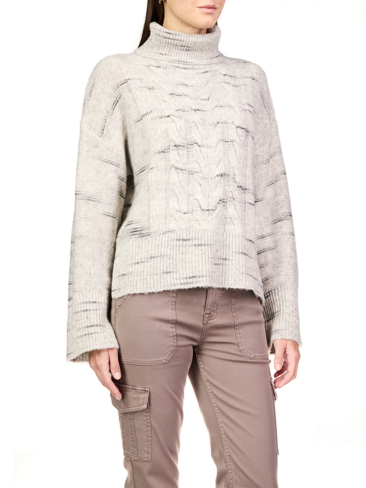 Feeling Cozy Cable Knit Pullover Sweater - Light Grey Multi