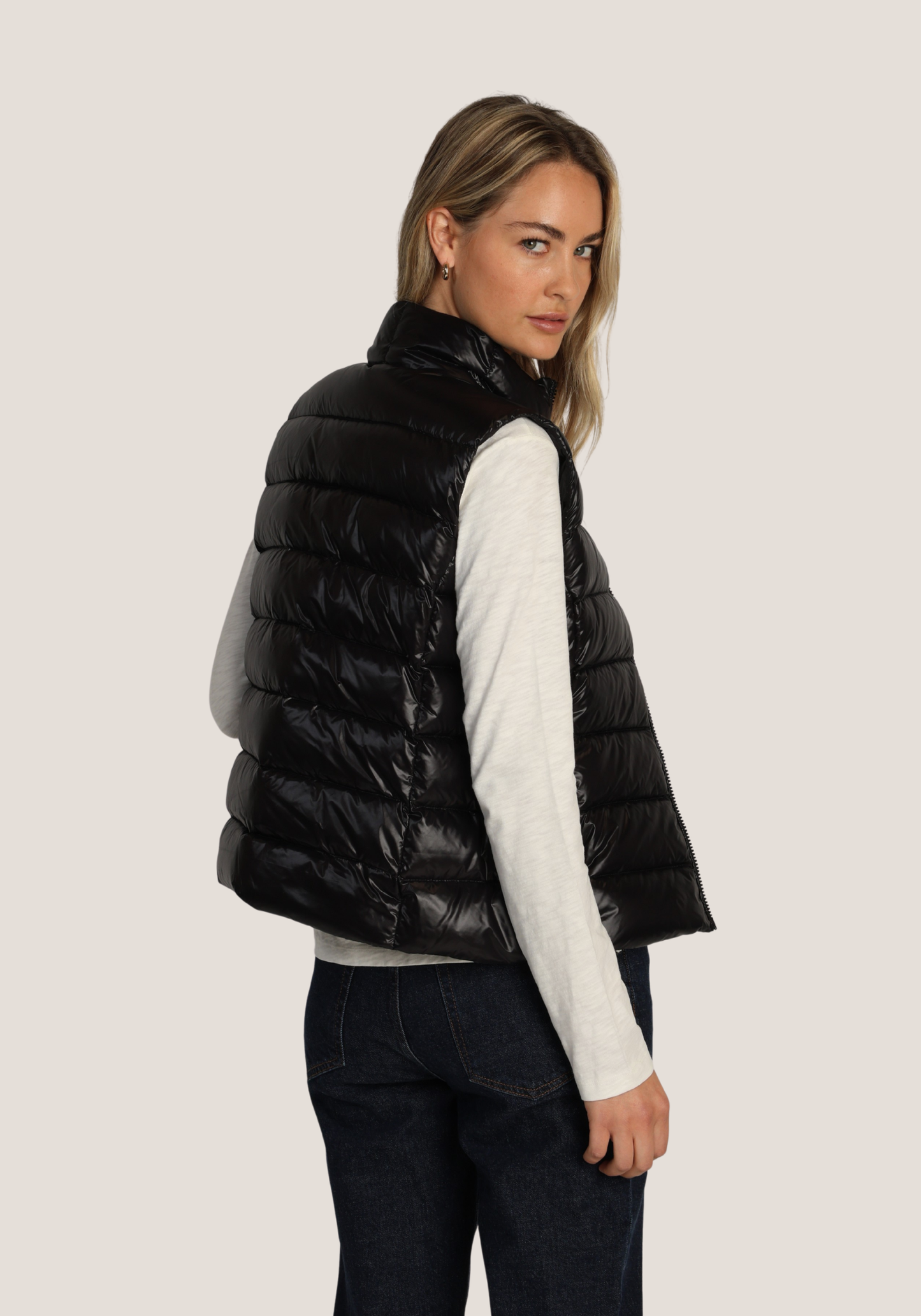 Dylan Vest - Black