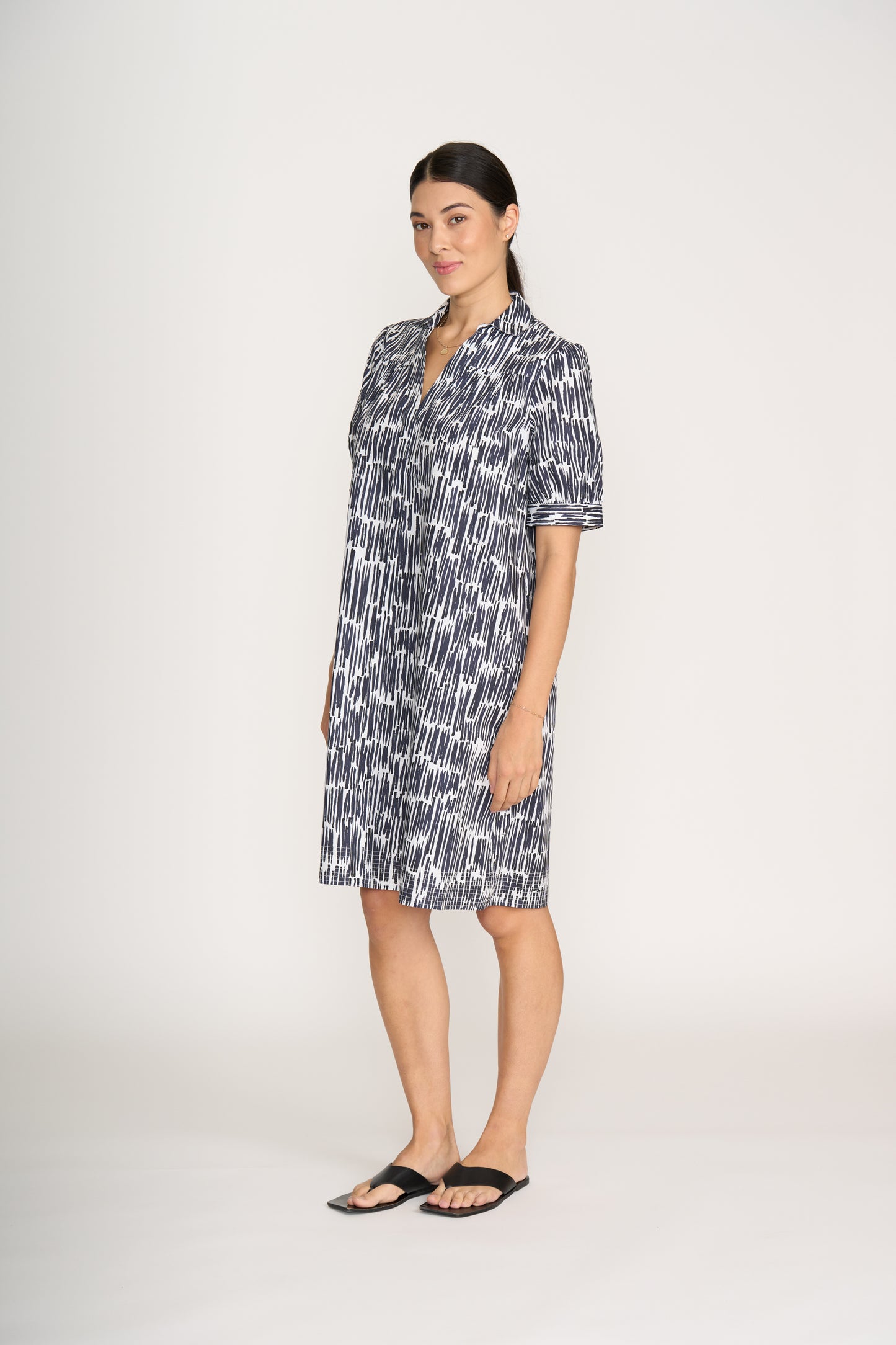 Short Sleeve Dress with Front Yoke - Black/White