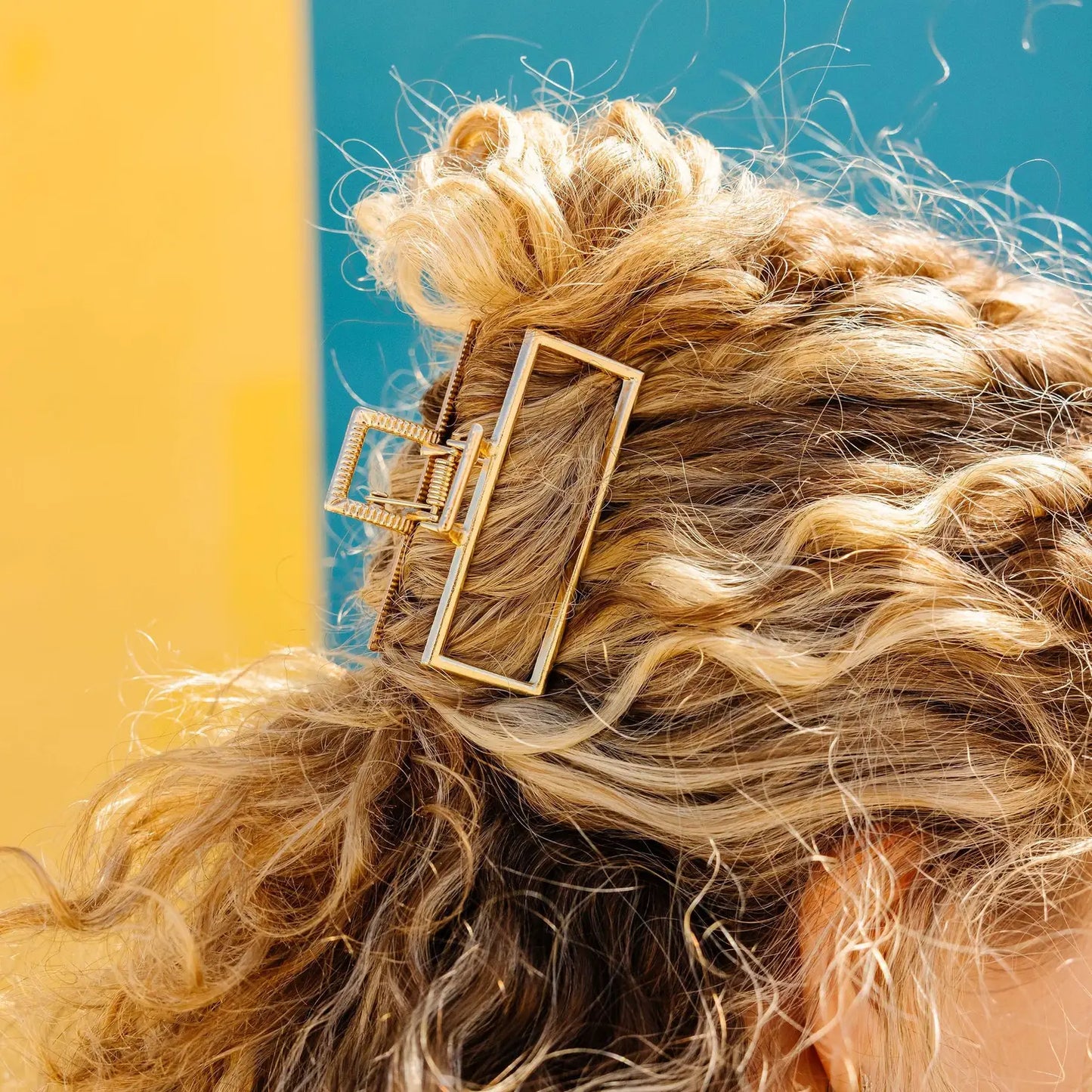 Gold Claw Hair Clip
