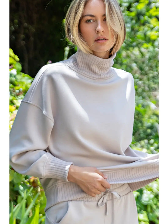 Ribbed Mock Neck Pullover Sweatshirt - Mocha Cream