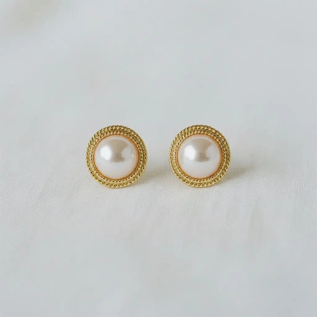 Chic Geometric Pearl Earrings