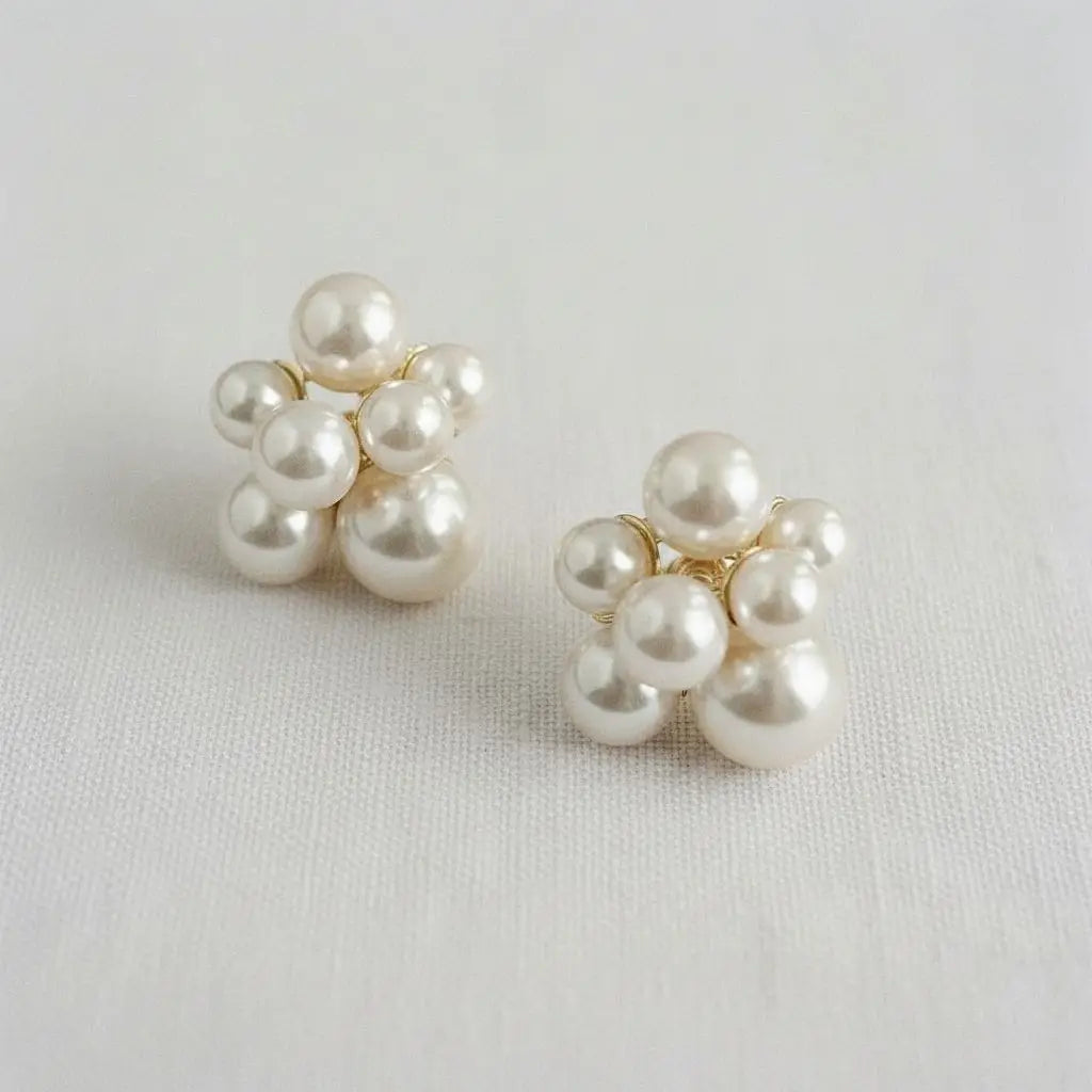 Chic Vintage Pearl Cluster Earrings