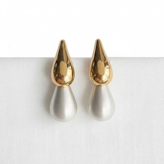 Vintage Pearl Drop Earrings