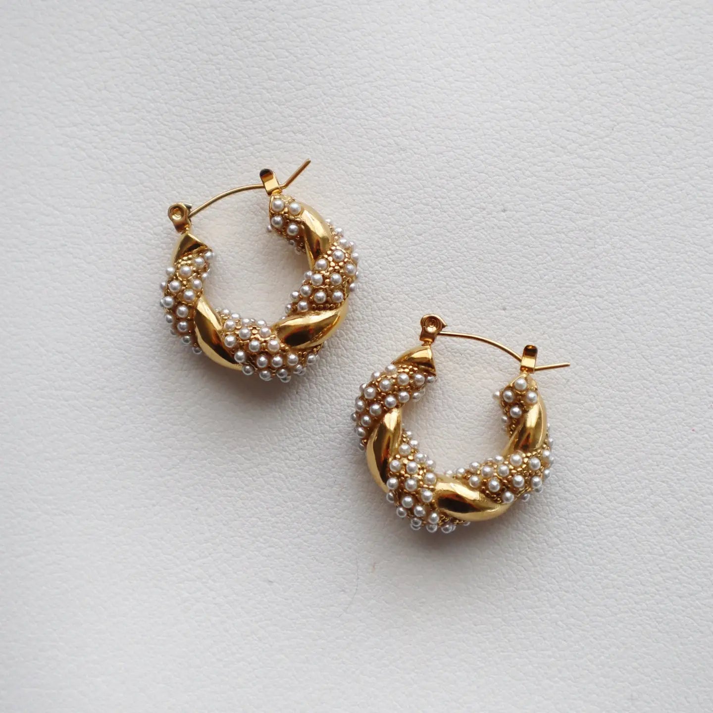 Nolita Pearl & Gold Twisted Hoop Earrings