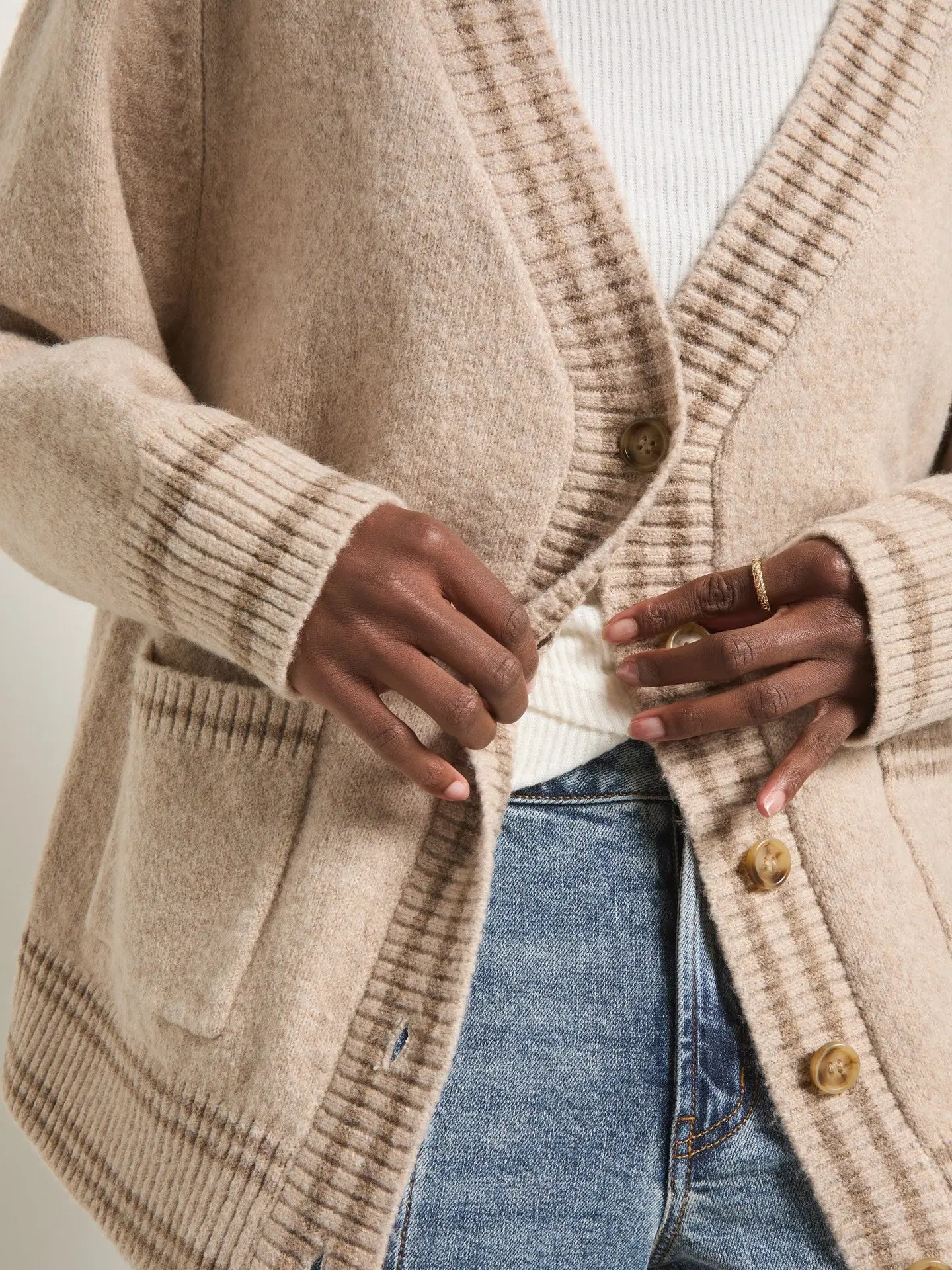 Island Cardigan - Heather Cream