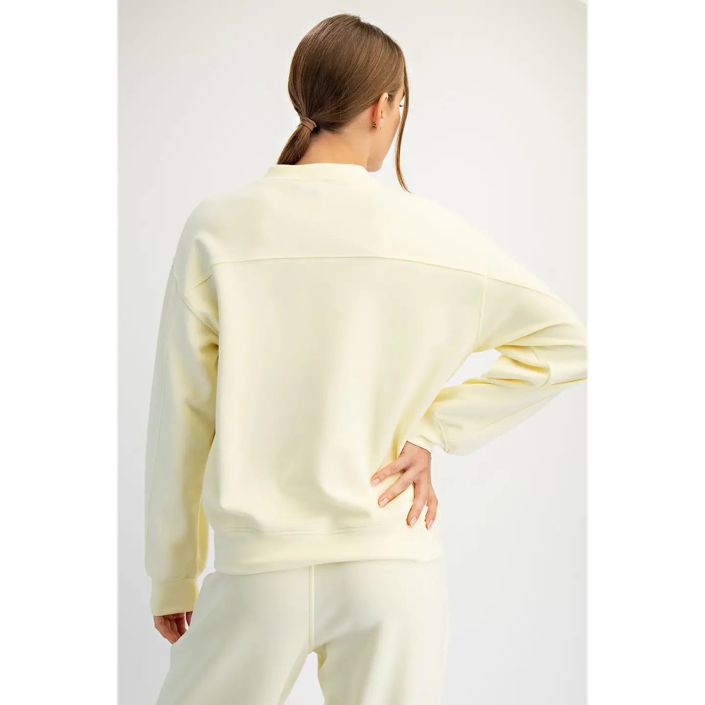 Crew Neck Sweatshirt - Limonella
