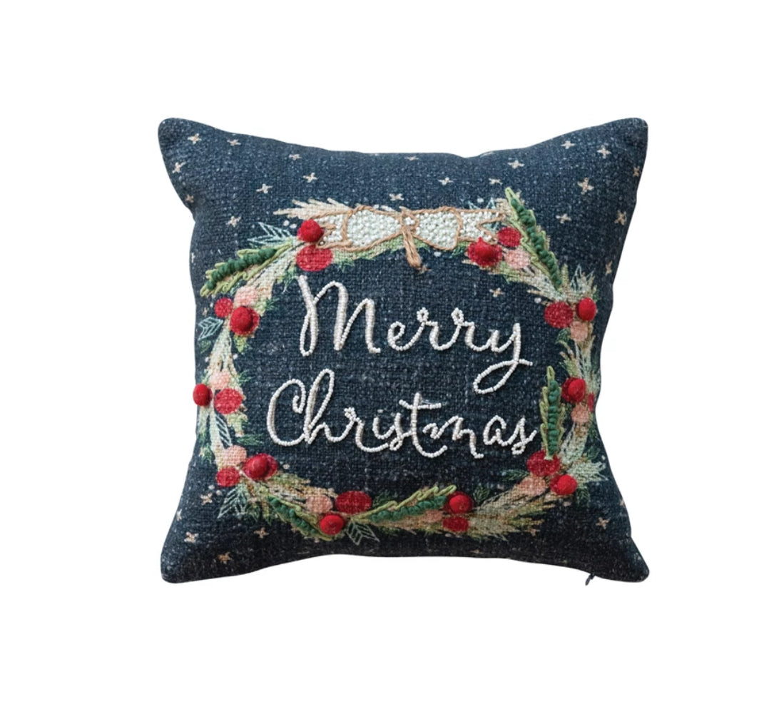 Merry Christmas Wreath Throw Pillow