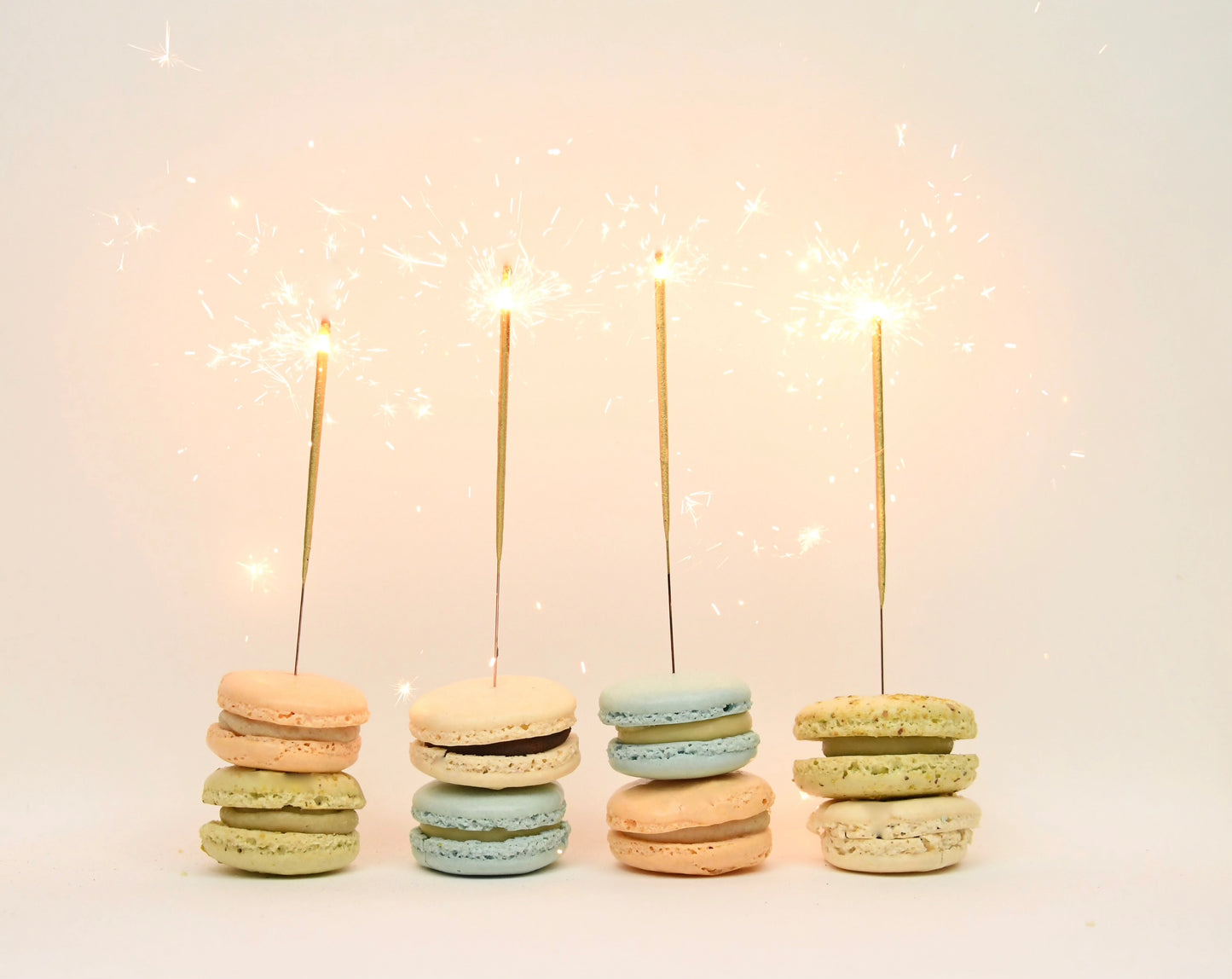 Mini Gold Sparkler Candles - Pack of 10