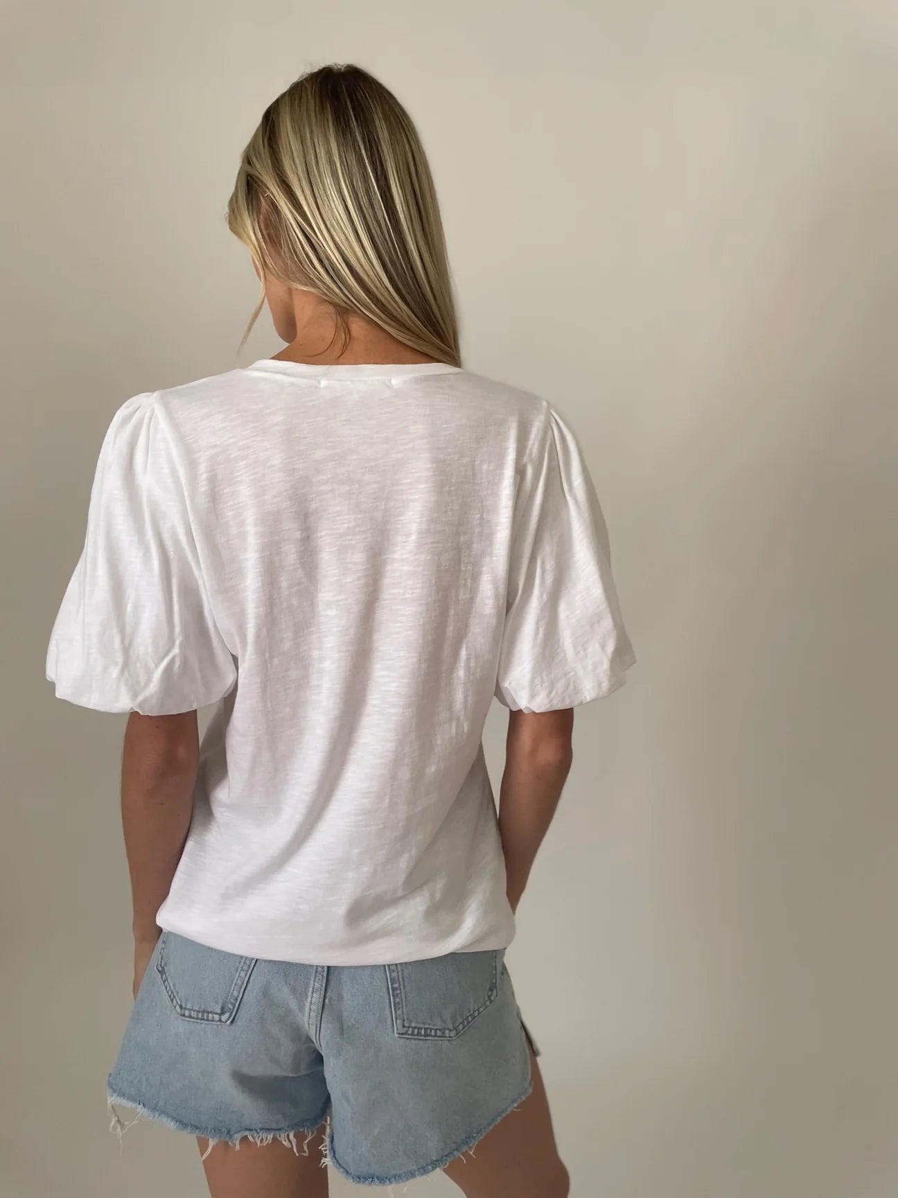 Dakota V-Neck Tee - White