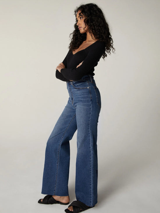 Noemi Full Length Wide Leg Jeans - Pasadena