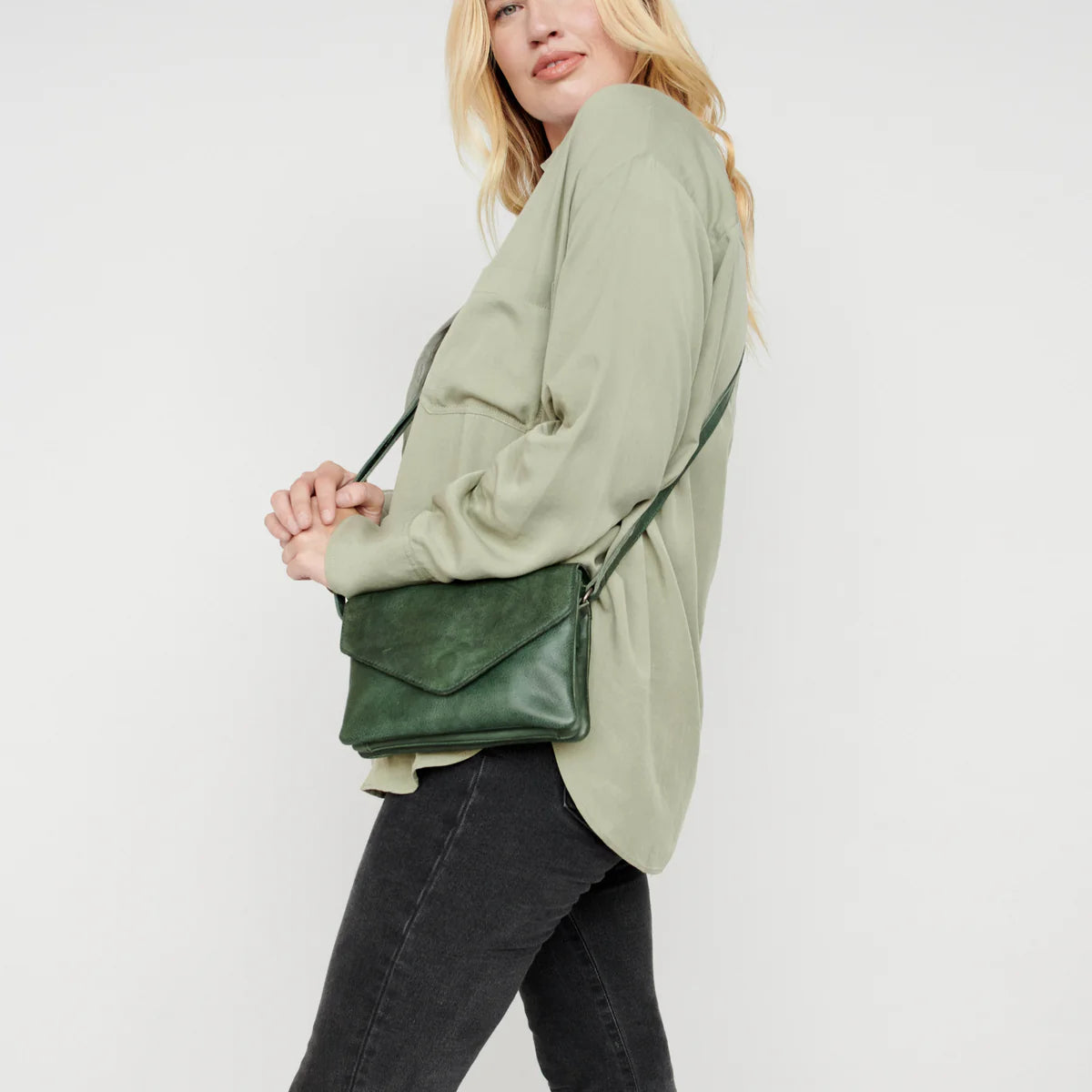 Harbor Crossbody - Moss