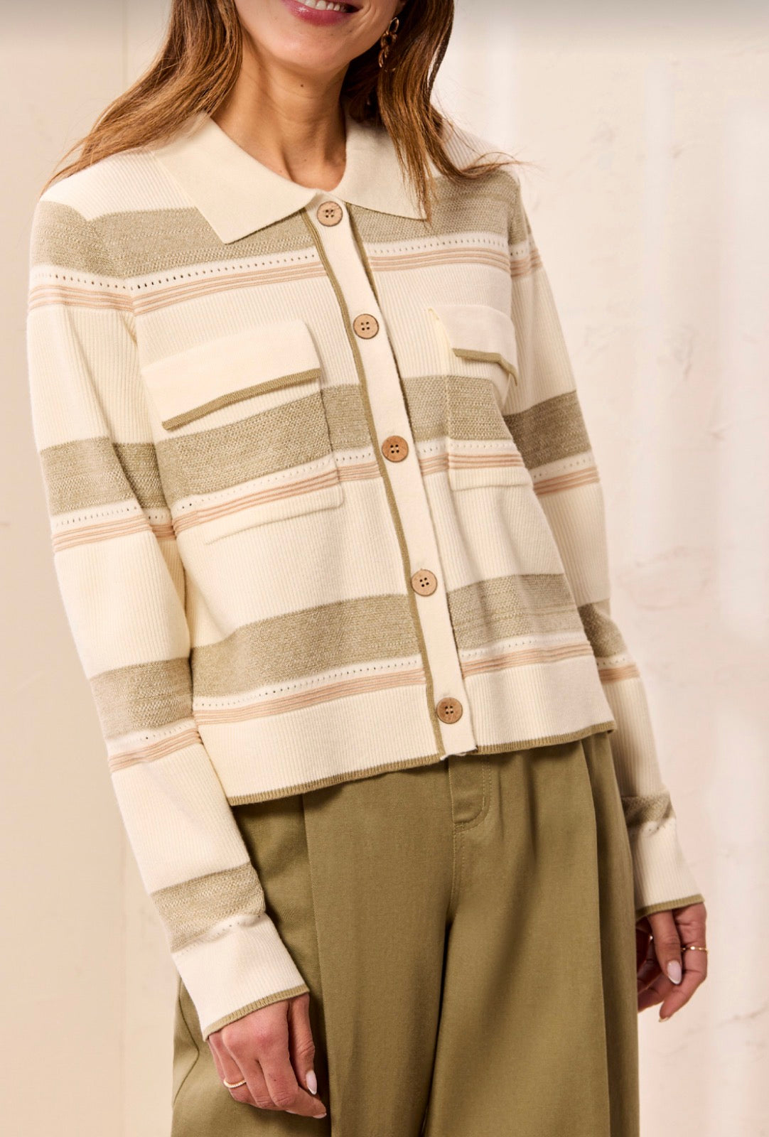 Cardigan Sweater with Collar and Pockets - Moonstone