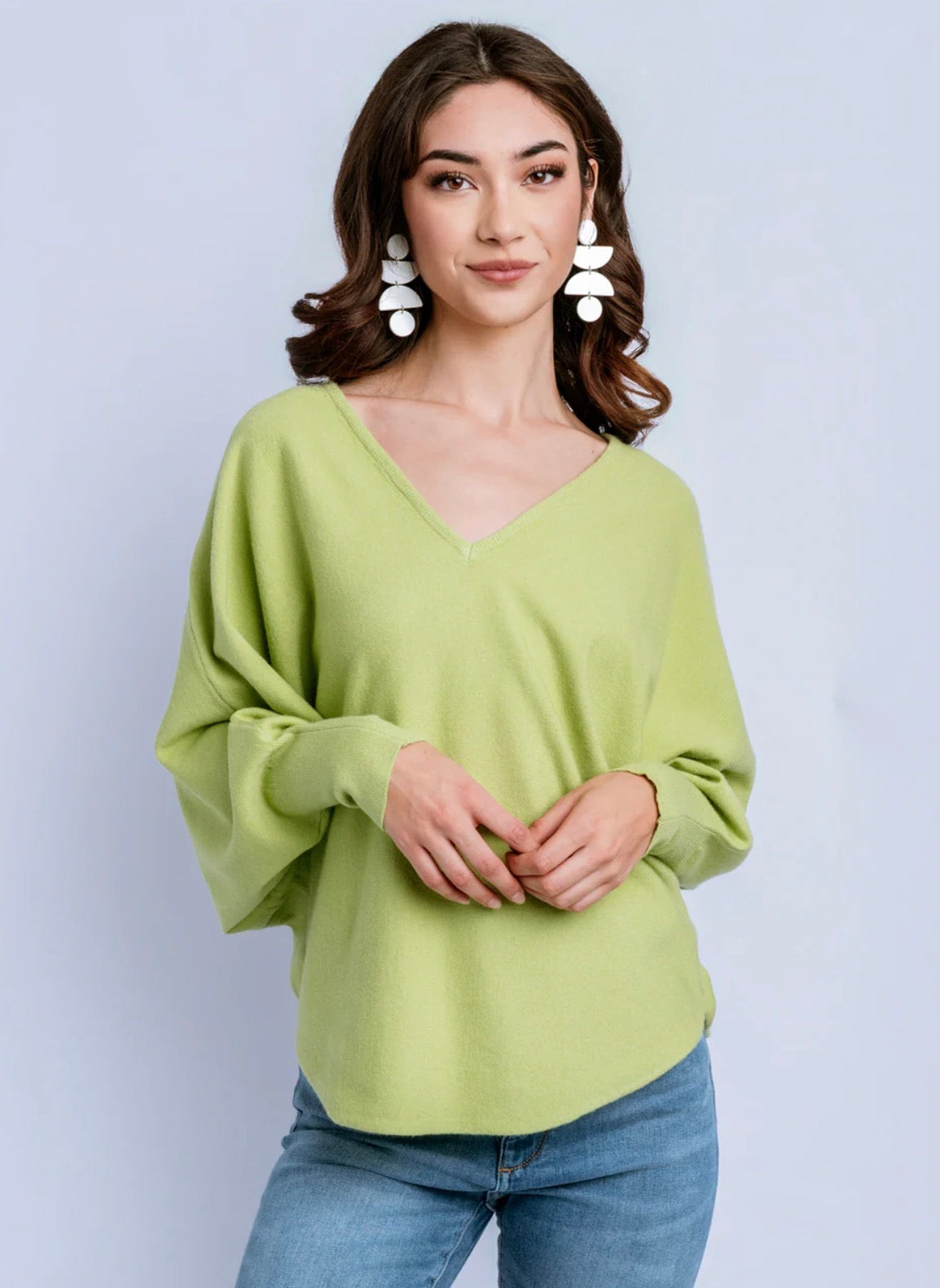 Ryu “Thin” V-Neck Sweater - Pesto