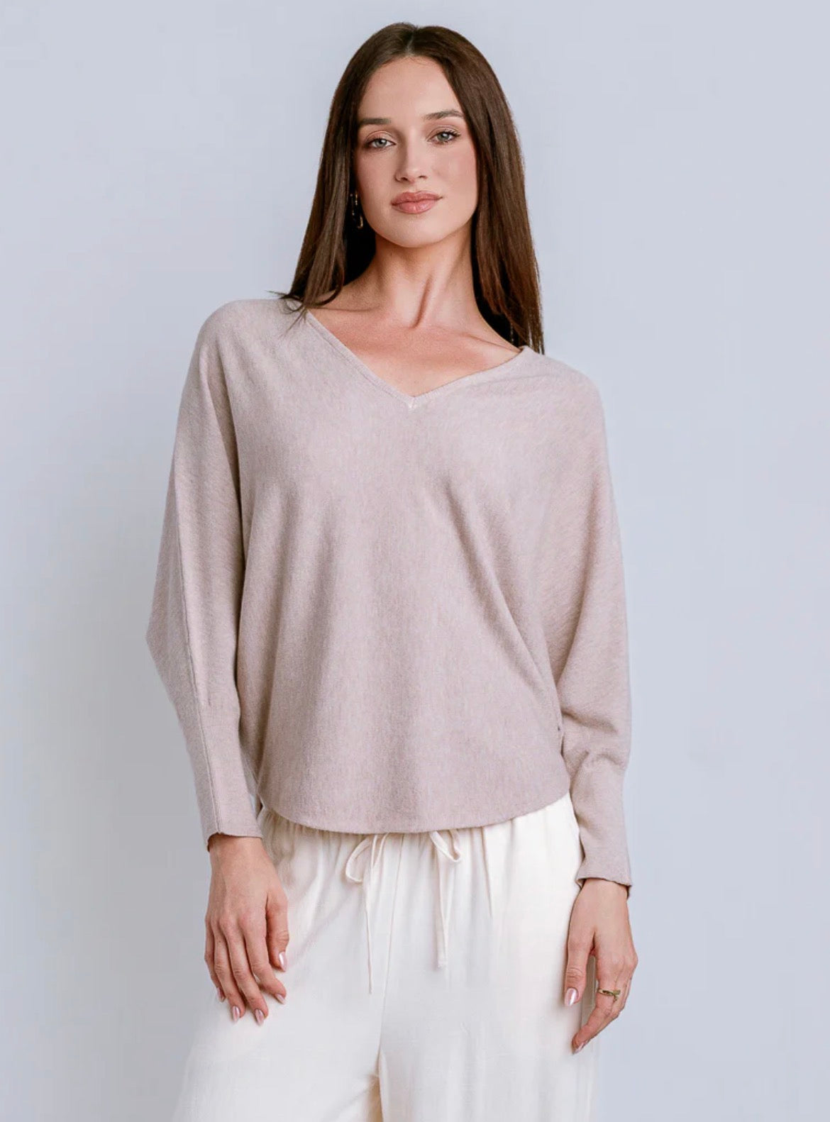 Ryu “Thin” V-Neck Sweater - Light Taupe