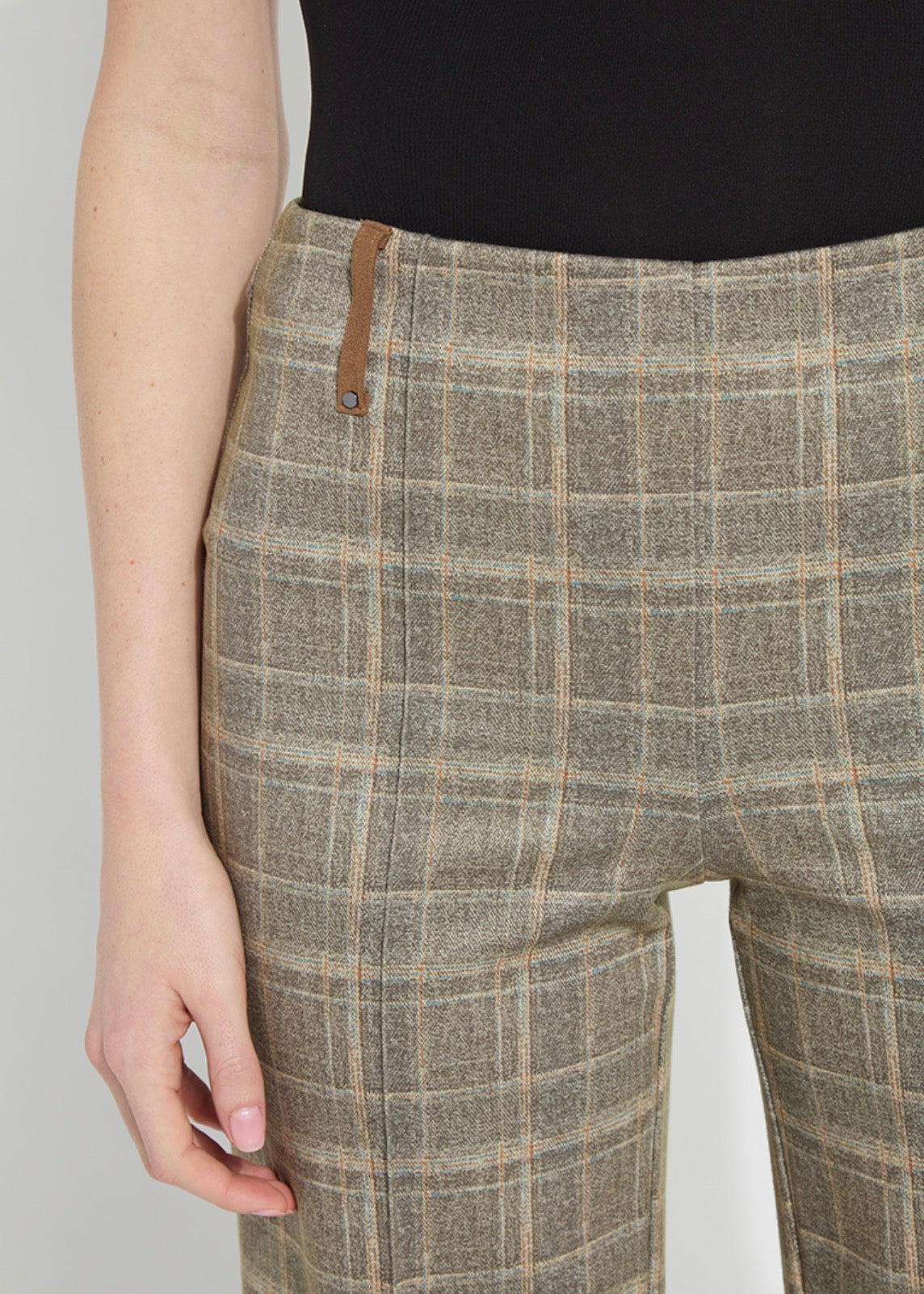 Livia Cropped Plaid Pants - Smoked Green