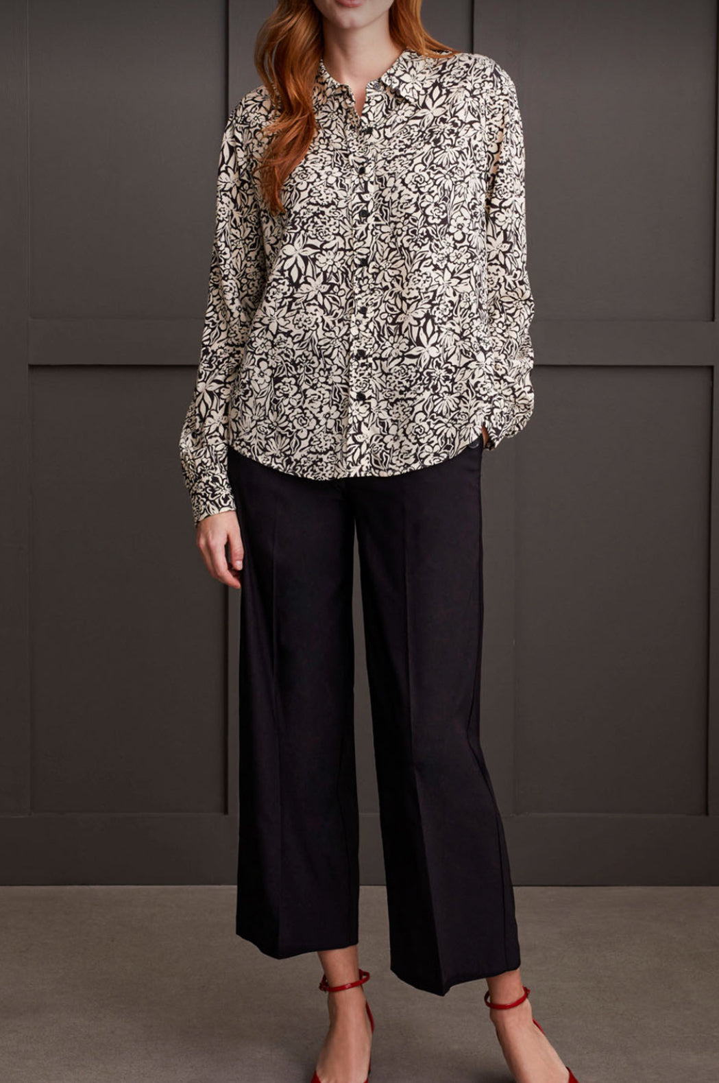 Button Front Top with Collar - Black/White