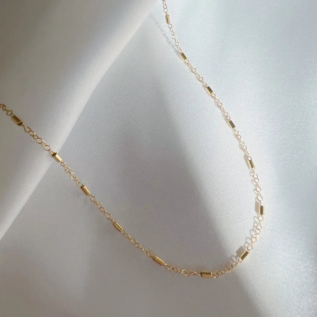 Jake Bar Cable Layering Chain Necklace