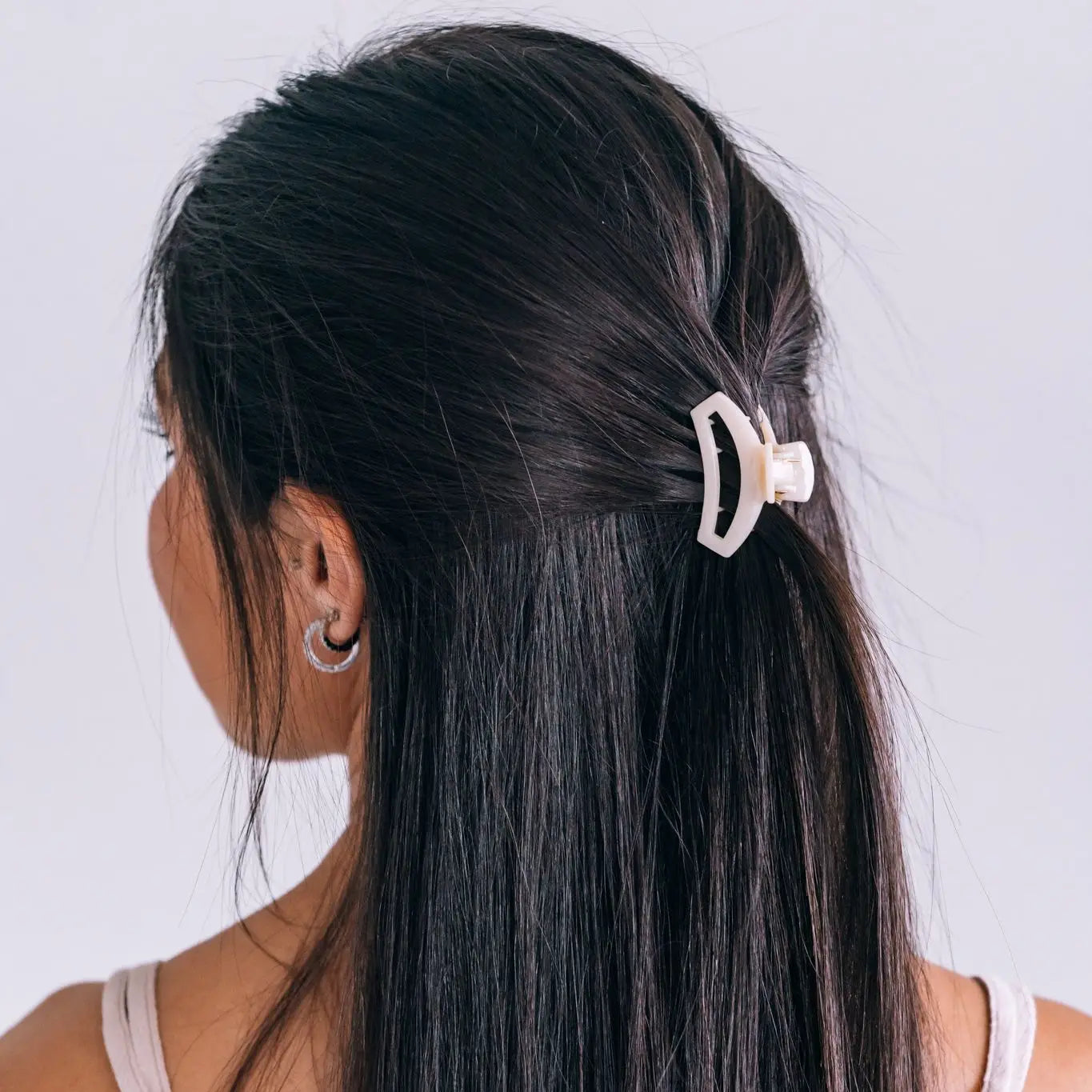 Open Claw Hair Clip - Almond Beige - Tiny