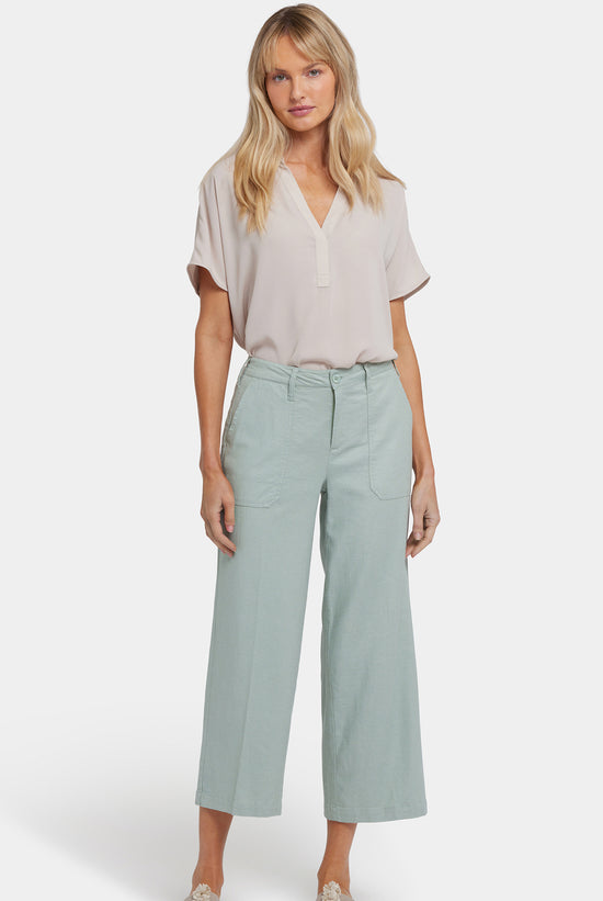 Wide Leg Cropped Cargo Pants - Tomatillo