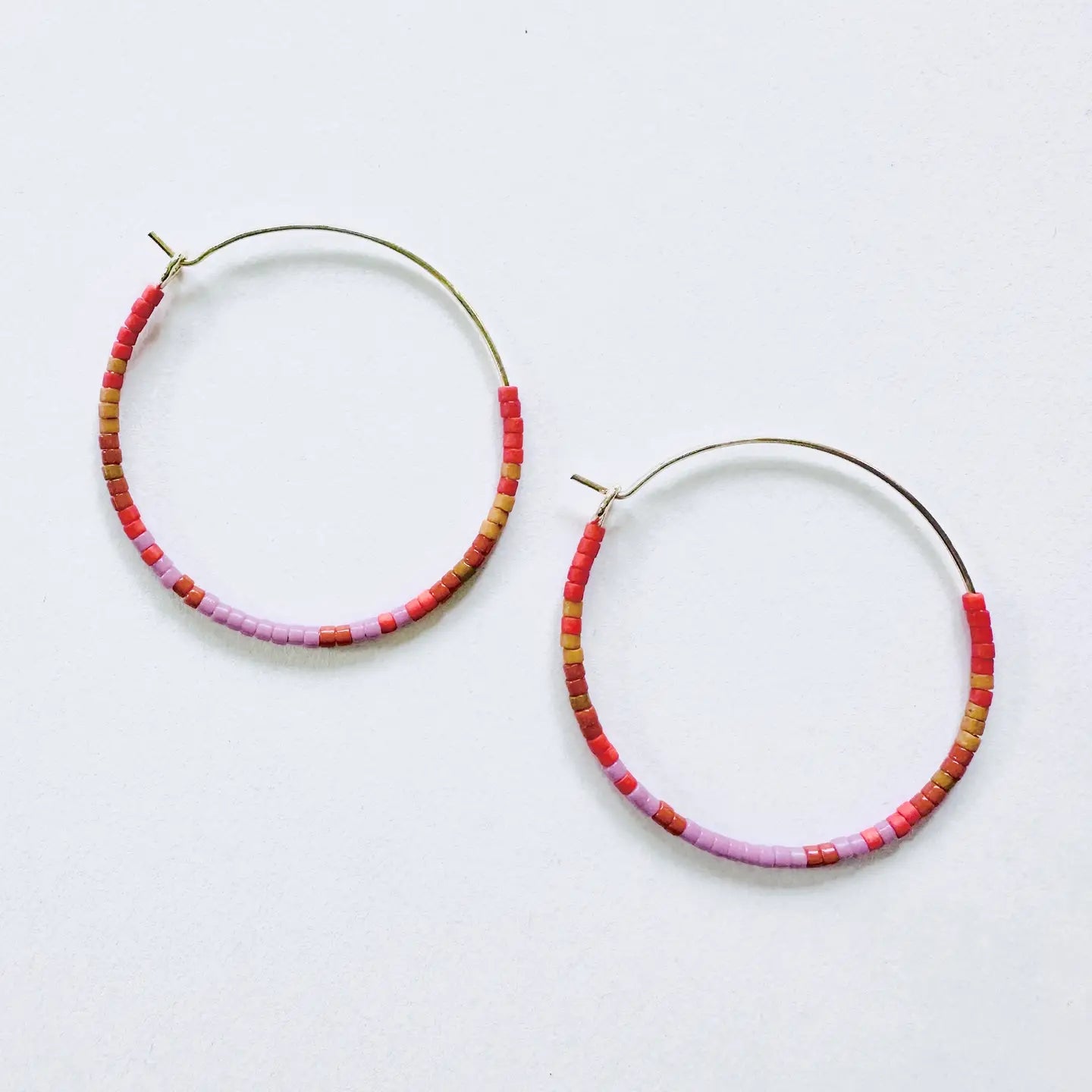 Tondo Beaded Hoop Earrings - Orange, Red, Pink