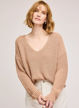 Spencer V-Neck Pullover Sweater - Tan