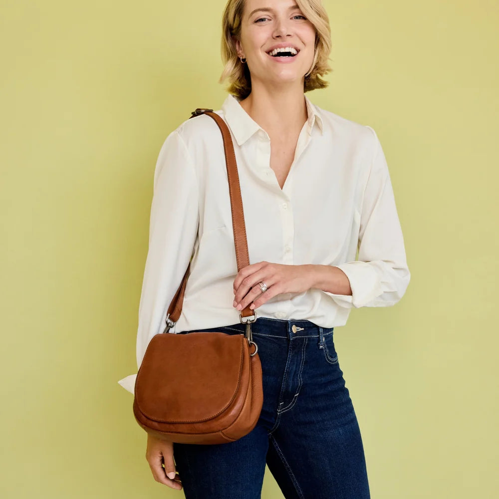 Ridge Crossbody Bag - Cognac