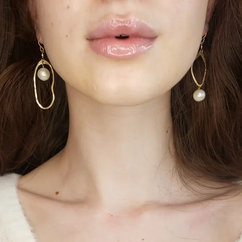 Asymmetrical Pearl Earrings