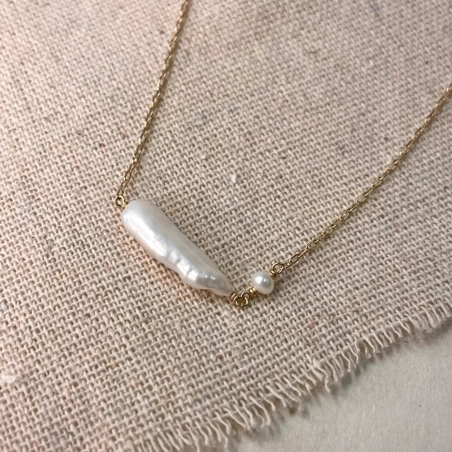 Double Pearl Necklace