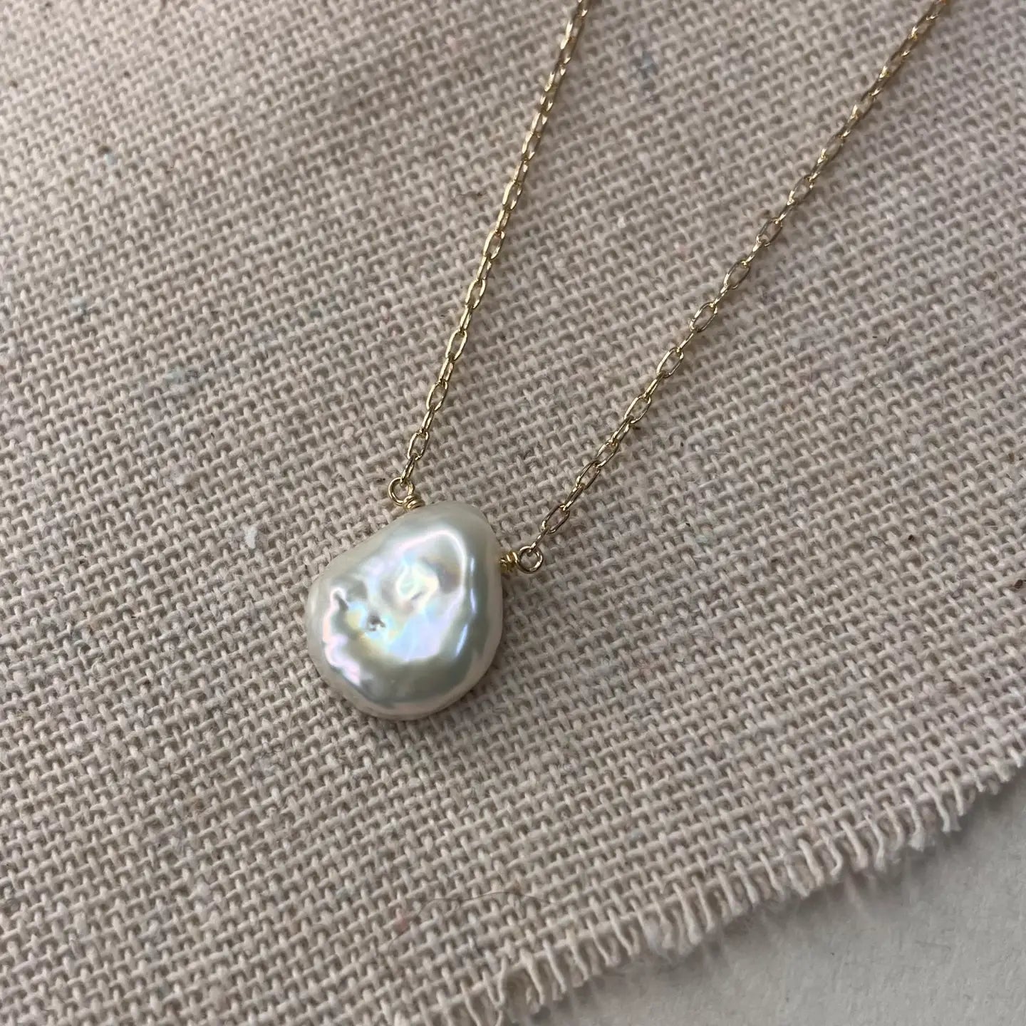 Single Pearl Necklace