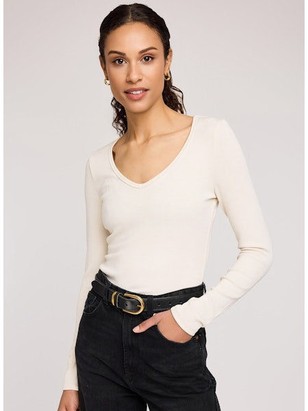 Petra V-Neck Top - Ecru