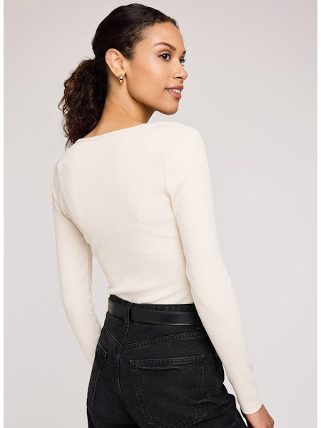 Petra V-Neck Top - Ecru