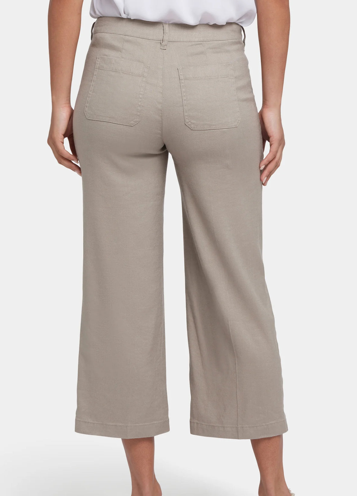 Wide Leg Cargo Capri Pants - Saddlewood