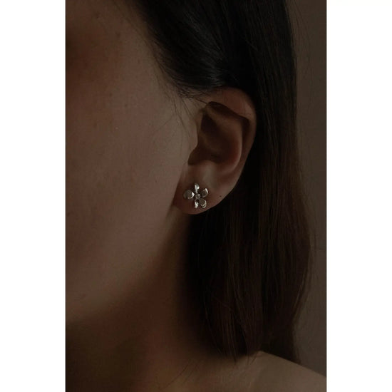 Flower Stud Earrings - Silver
