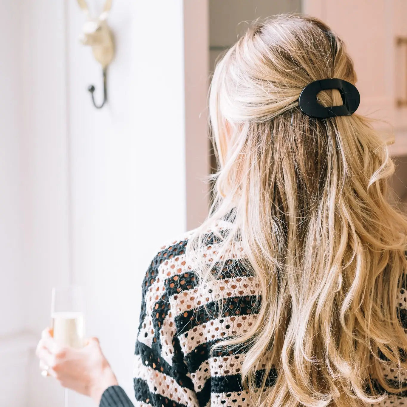 Round Flat Hair Clip - Black - Small