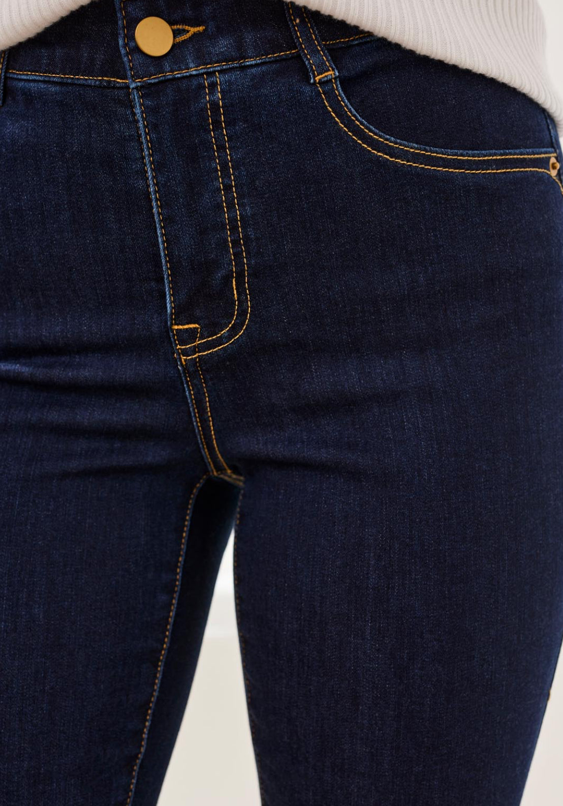 Sophia Microflare Crop Pant - Rinse