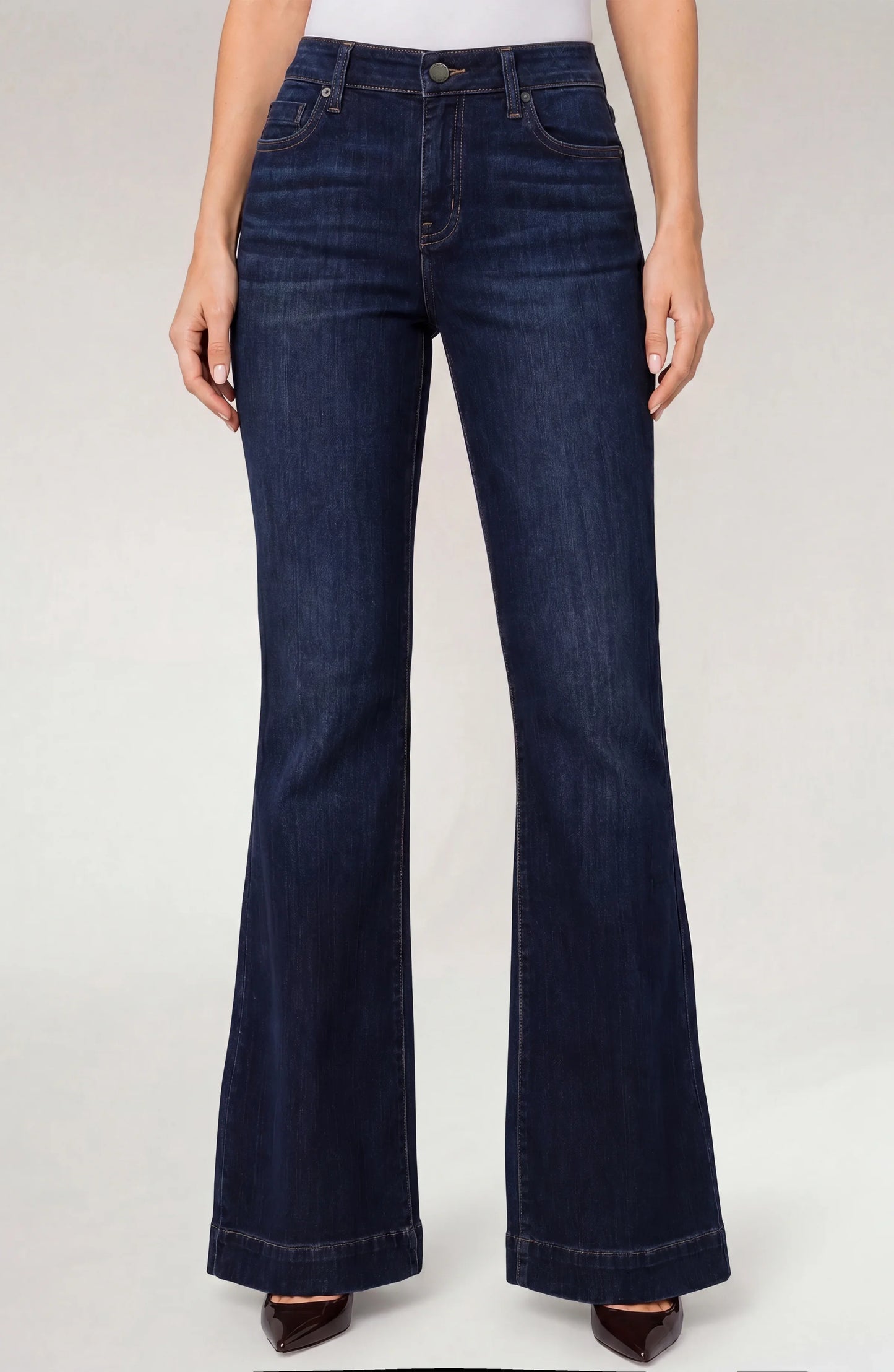 Lucy Bootcut Jeans with Wide Hem - Halifax