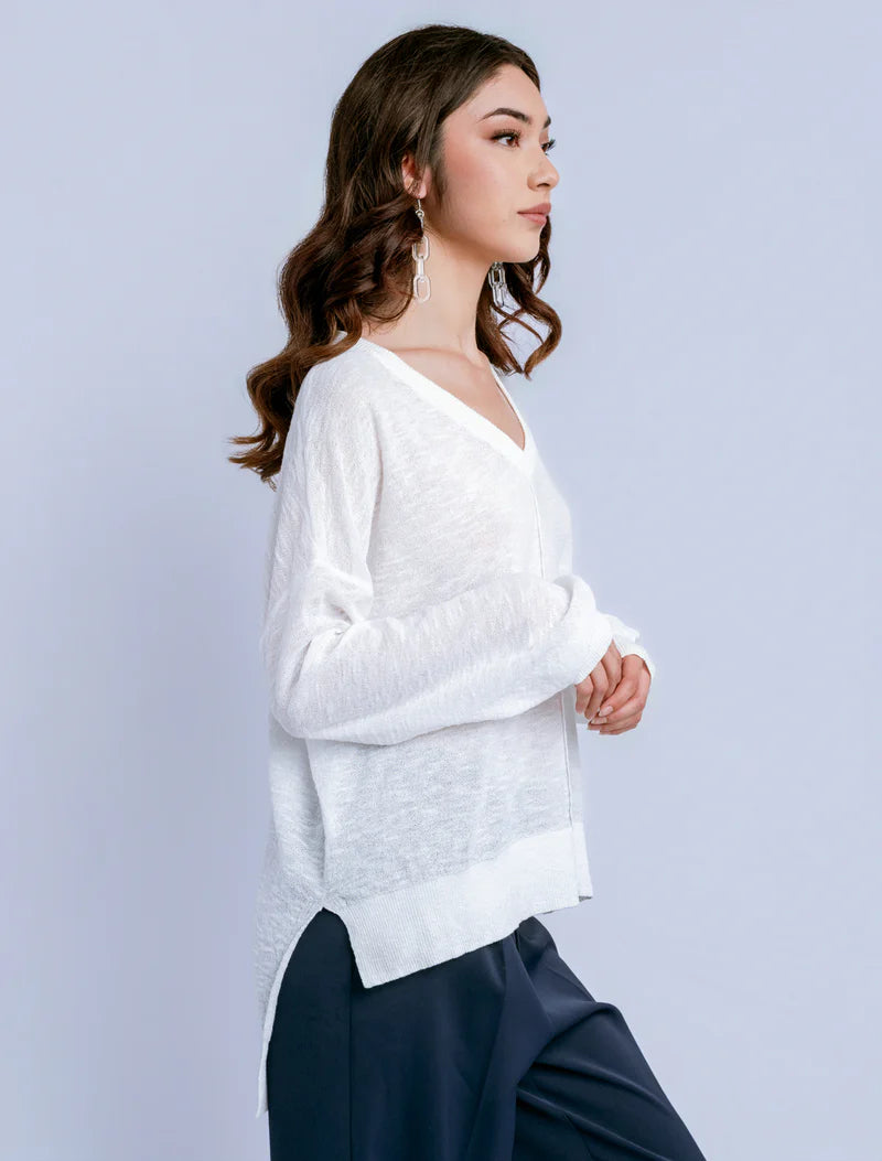 Nebula Wagner V-Neck Sweater - White