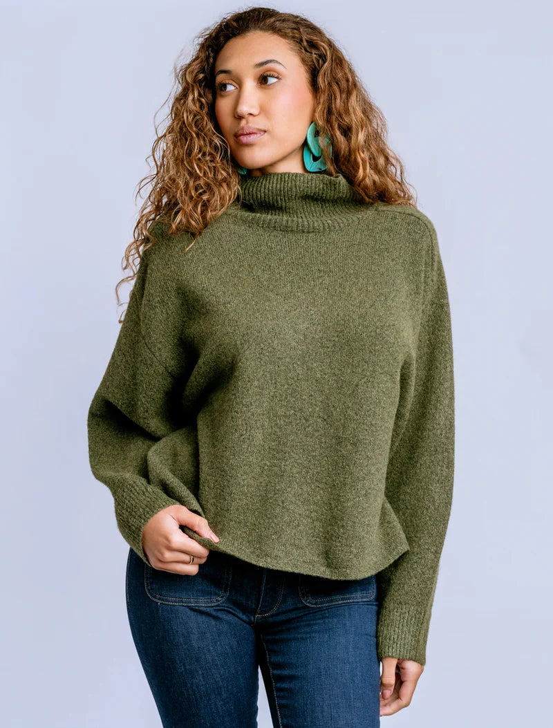 Echo Turtleneck Sweater - Olive Jade
