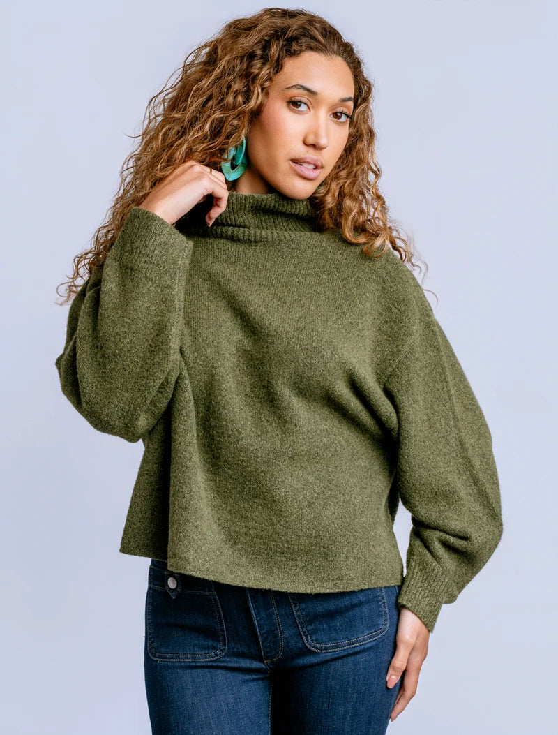 Echo Turtleneck Sweater - Olive Jade