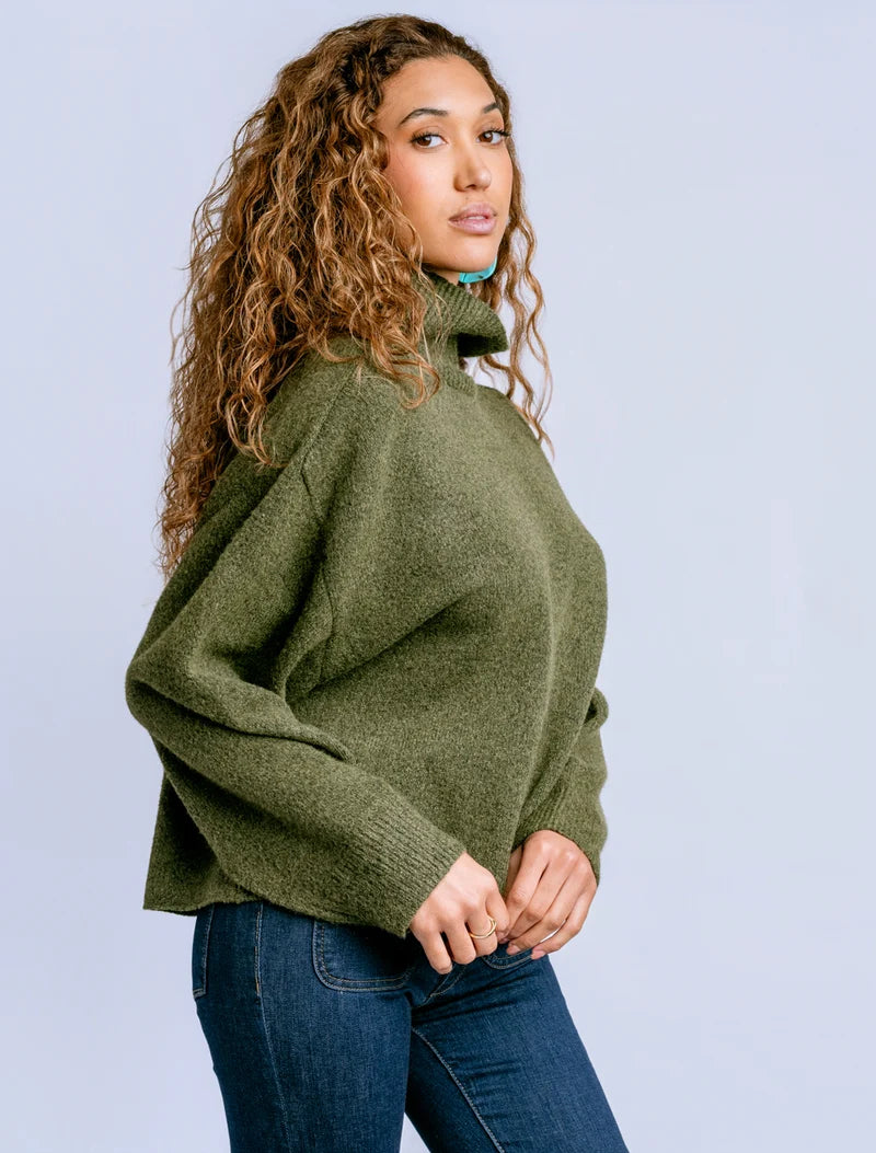 Echo Turtleneck Sweater - Olive Jade