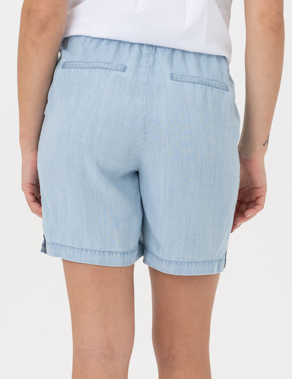 Load image into Gallery viewer, Pull-On Shorts with Elastic Waist - Chambray
