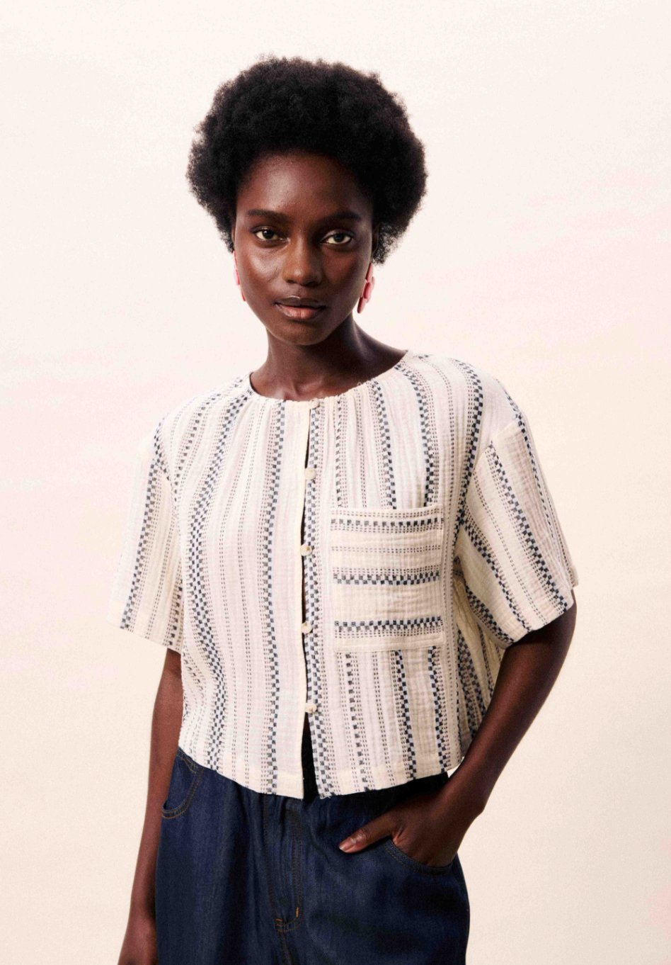 Valea Short Sleeve Button Up Top - Creme