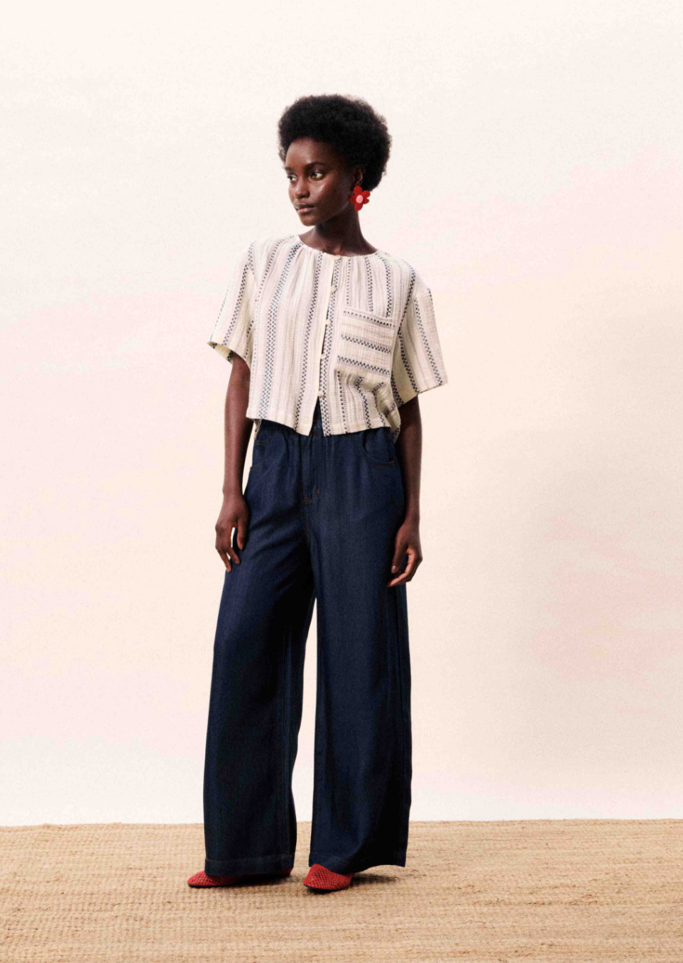 Valea Short Sleeve Button Up Top - Creme