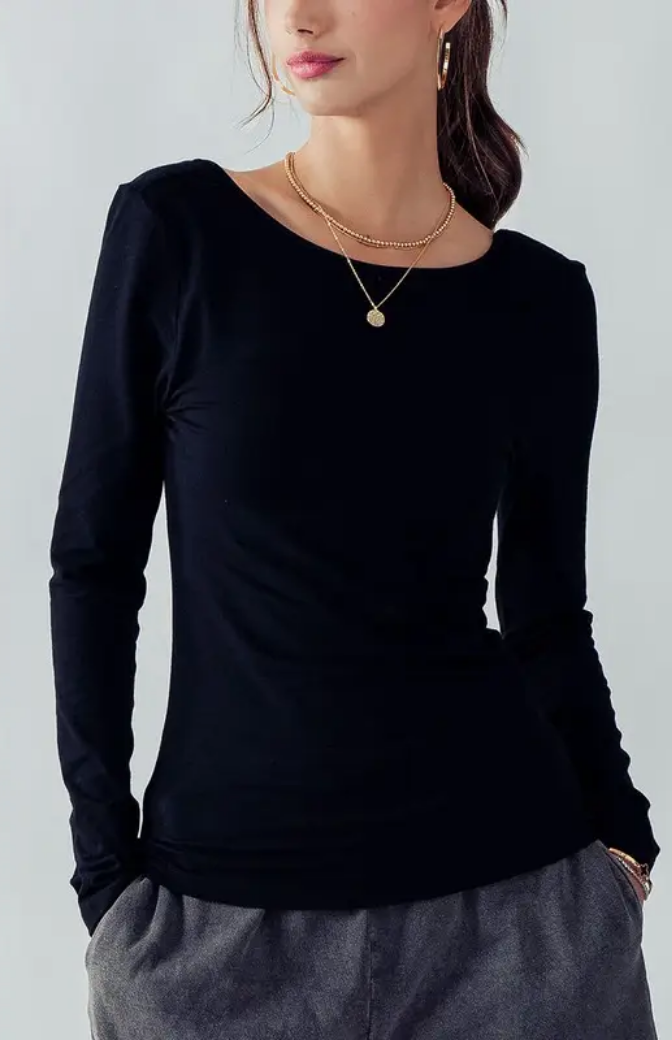 Load image into Gallery viewer, Long Sleeve Scoop Neck Top - Black
