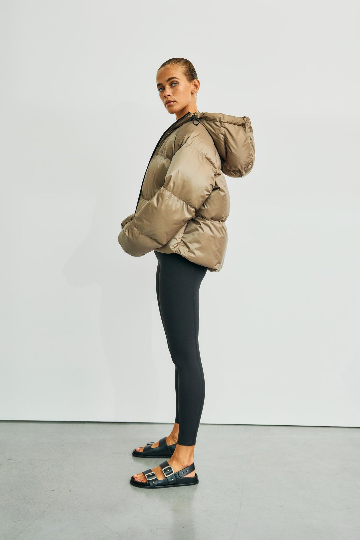 Emma Short Down Puffer Jacket - Desert Taupe