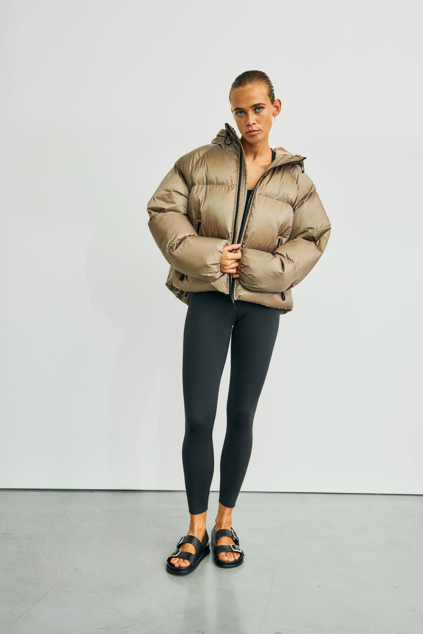 Emma Short Down Puffer Jacket - Desert Taupe